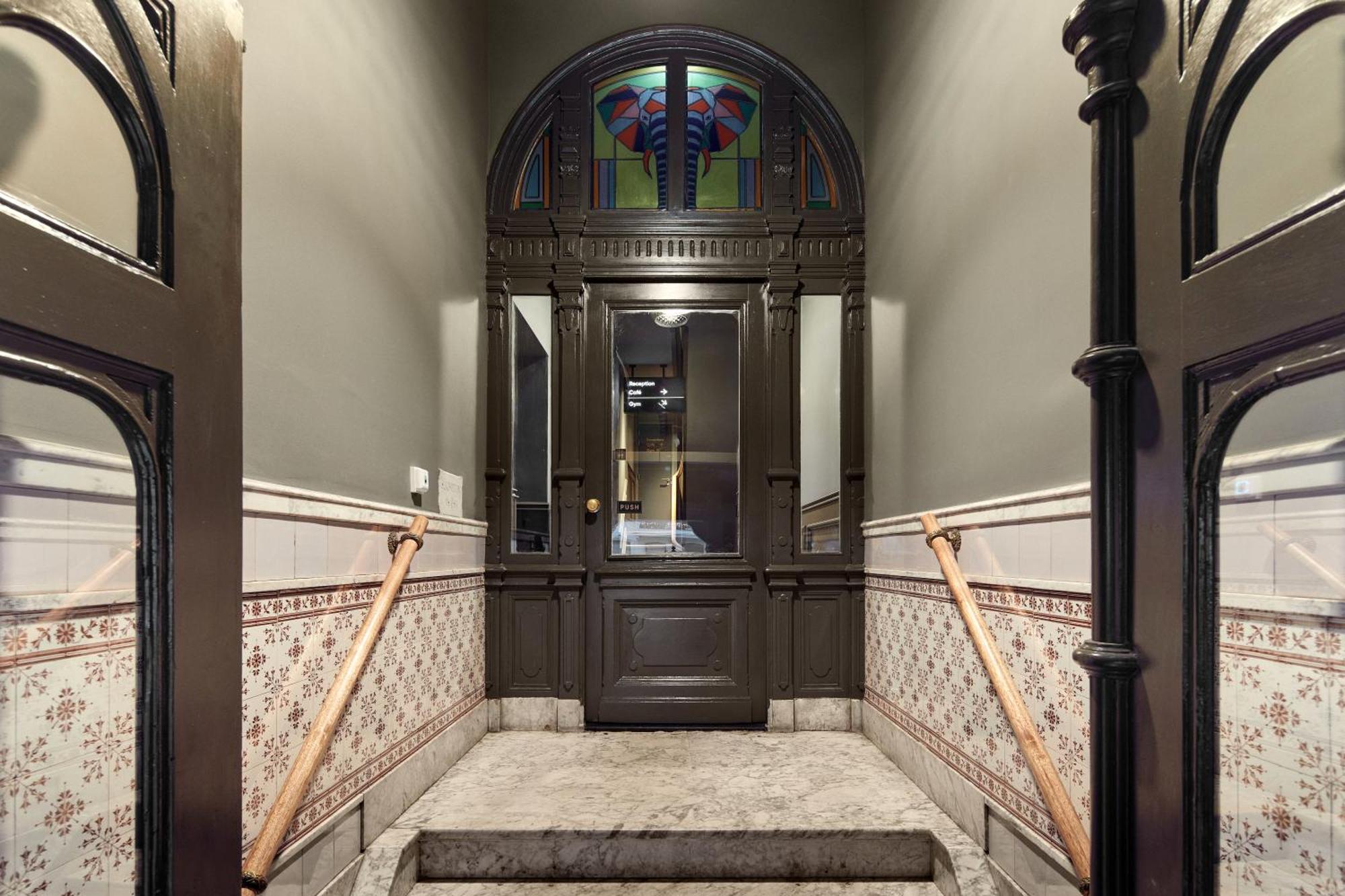 The Elephant Hostel Amsterdam Exterior foto